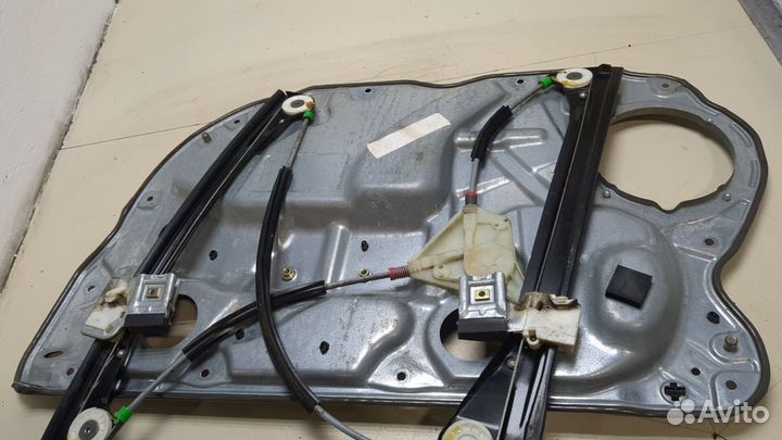 Стеклоподъемник электрический левый передний Volkswagen Polo
