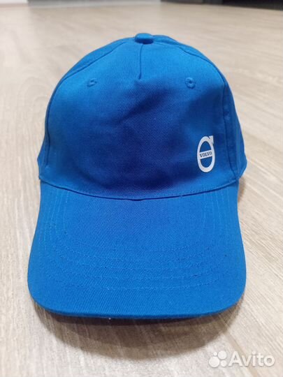 Брендовые бейсболки volvо