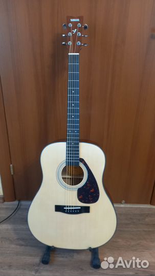 Акустическая гитара yamaha F600