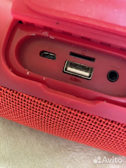 Блютуз колонка JBL