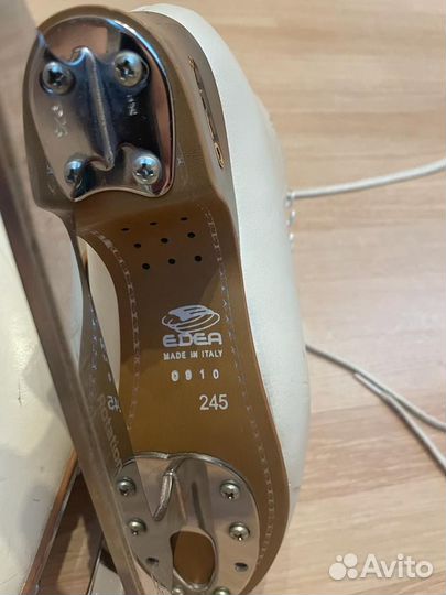 Фигурные коньки edea 245 overture