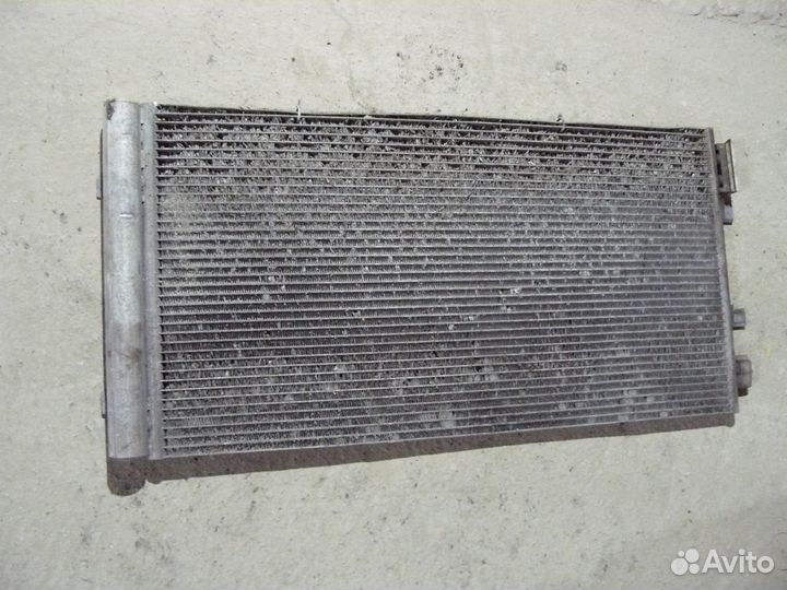 Радиатор кондиционера Renault Grand Scenic III