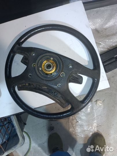Руль нива оригинал