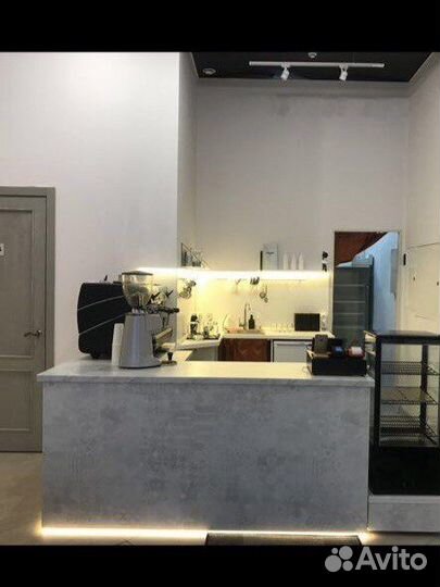 Барная стойка островок кофейни