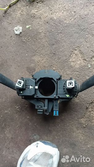 Переключатель подрулевой стрекоза Golf 5