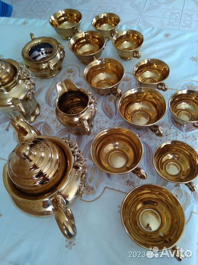 Чайный сервиз Золотая роза