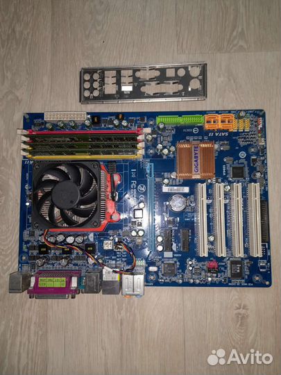 Gigabyte GA-M56S-S3