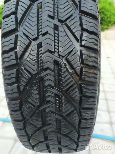 Kormoran Snow 205/65 R16 95H