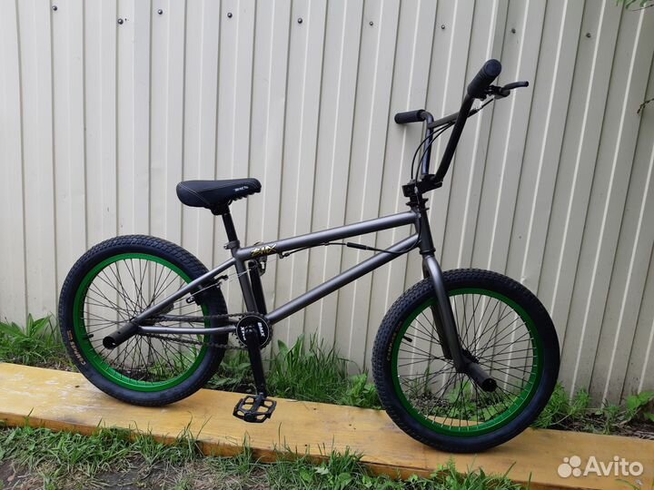 Трюковой велосипед бмх