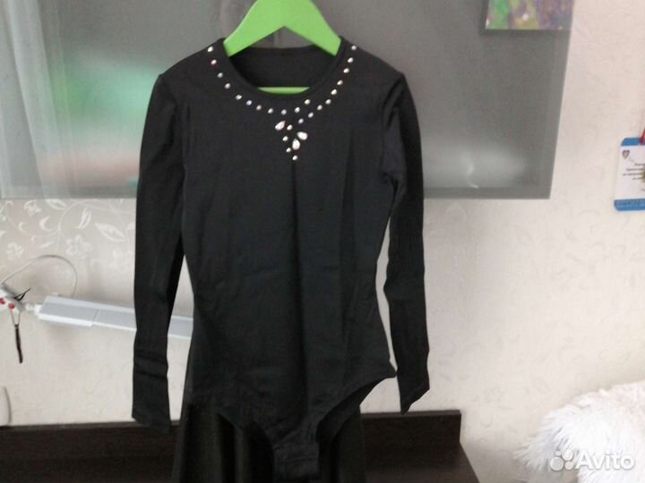 Одежда для фигурного катания на девочку