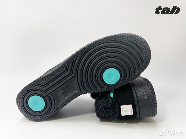 Кроссовки Nike Air Force 1 x Tiffany & Co