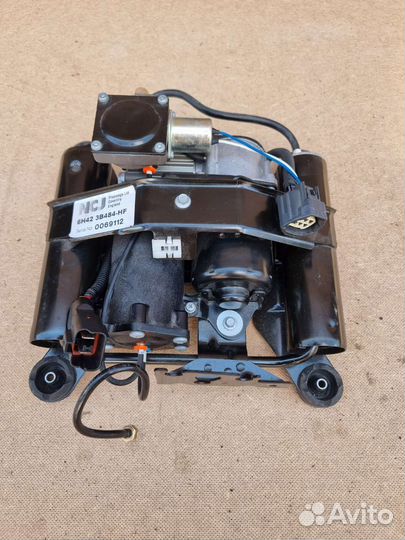 Компрессор пневмоподвески Range Rover L322