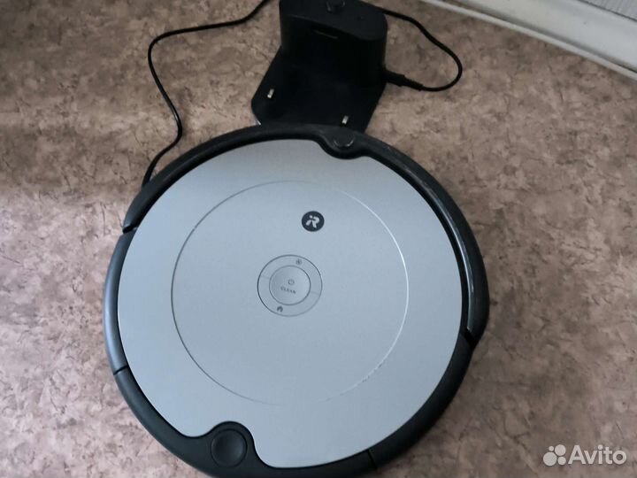 Irobot roomba 698