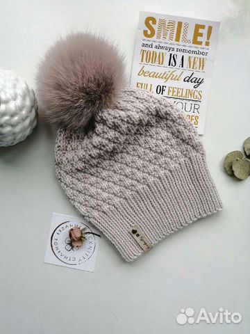 Шапка весенняя ручной работы новая