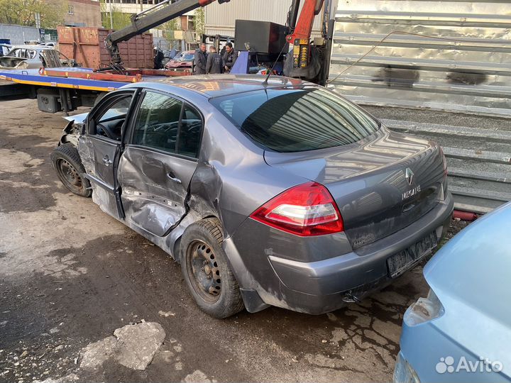 Renault Megane 1.6 AT, 2008, битый, 150 000 км