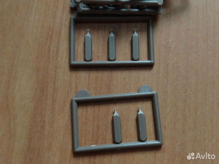 Modelkasten 1/35 стопперы и барашки