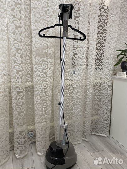 Отпариватель для одежды вертикальный