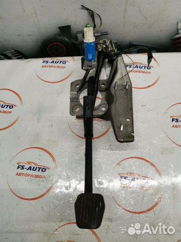 Педаль сцепления Ford Focus 2 универсал 1.6 hwda