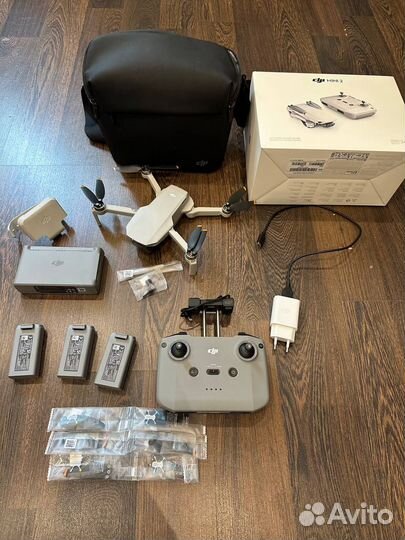 DJI Mini 2 Fly More Combo