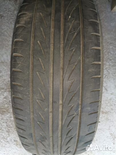 Bridgestone MY-02 Sporty Style 205/55 R16