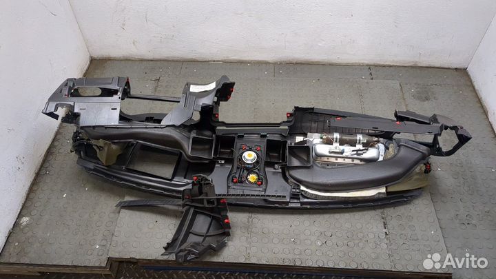 Панель передняя салона BMW 7 F01, 2011