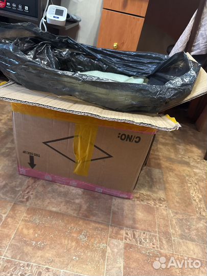 Короб с бу вещами женскими