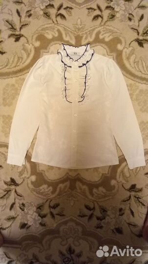 Белоснежная блузка для девочки