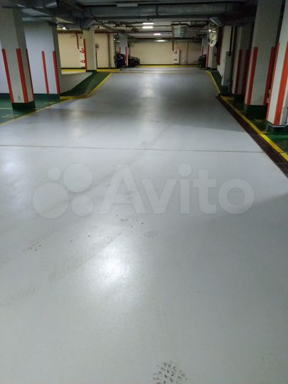 Машиноместо, 17 м²