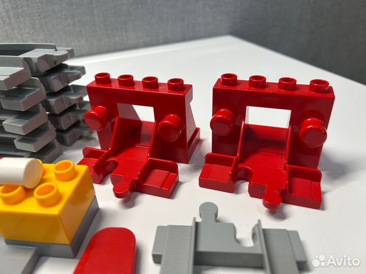 Lego duplo: Рельсы/Стрелки/Шлагбаум/Переезд 10882