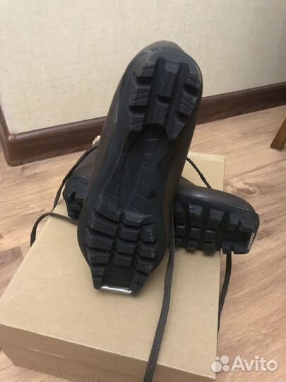 Лыжные ботинки детские