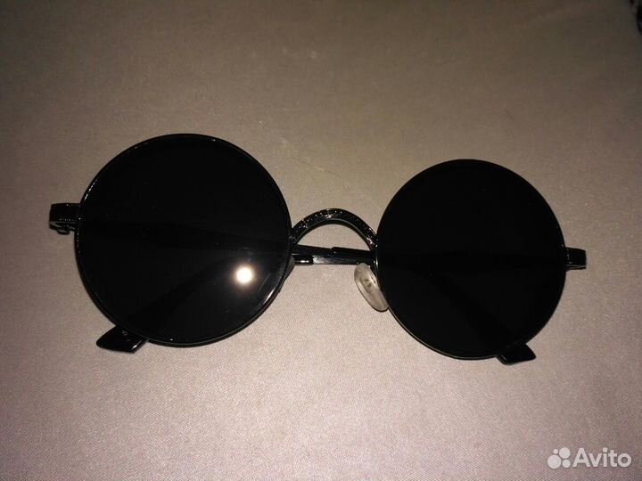 Очки солнцезащитные