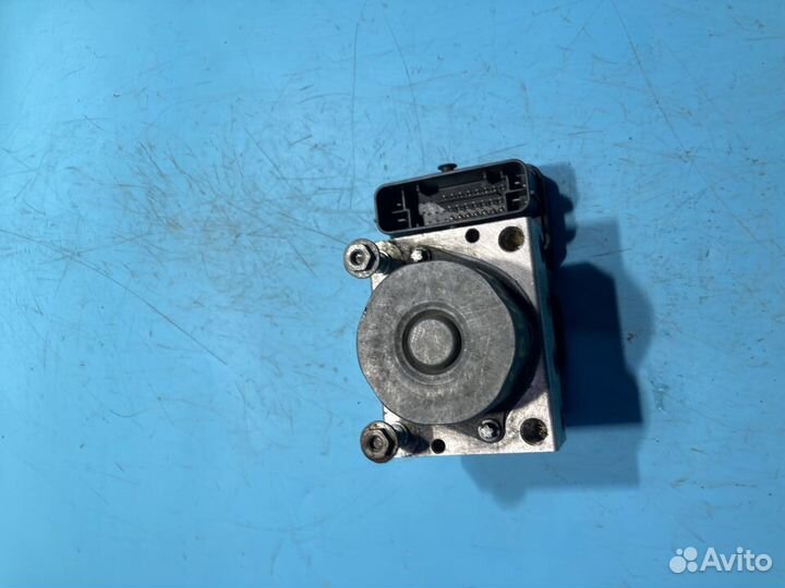 Блок ABS для Renault Logan 2 2014-2020