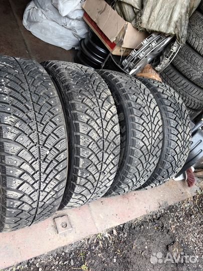 Bfgoodrich G-Force Stud 205/65 R15