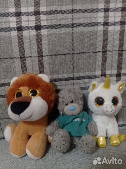 Пять мягких игрушек пакетом