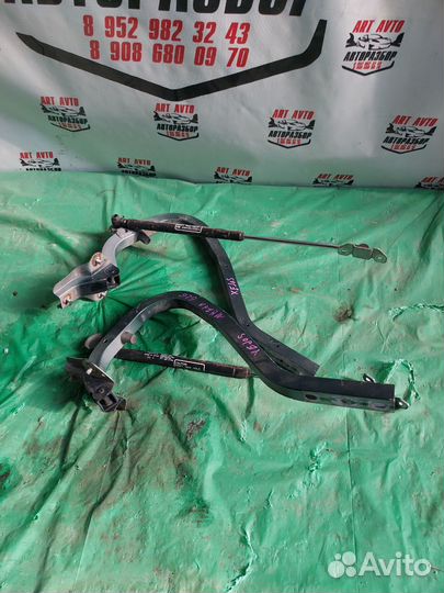 Петли крышки багажника Mazda xedos 9