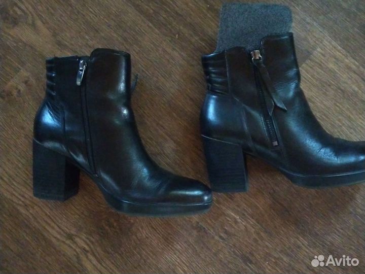 Полусапожки Ecco 39