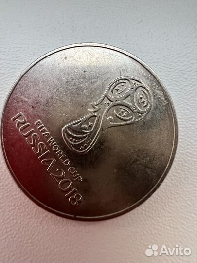 100 рублей чм по футболу 2018 красивая серия