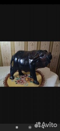 Статуэтка Эбен