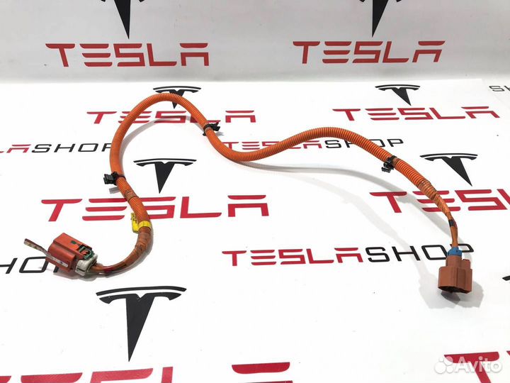 Электропроводка компрессора кондиционера Tesla