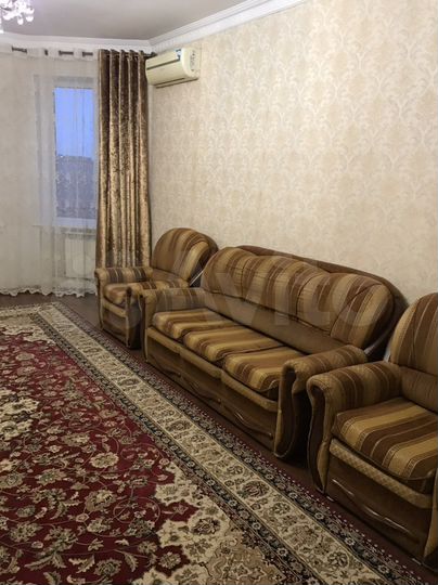 2-к. квартира, 80 м², 5/5 эт.