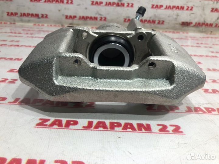 Суппорт задний правый Mitsubishi Pajero Sport