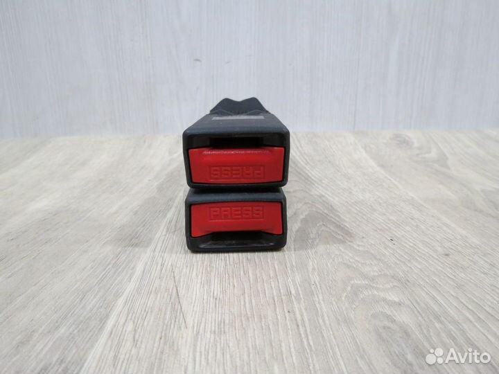 Ответная часть ремня безопасности LADA Vesta