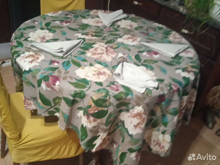 Скатерть льняная новая