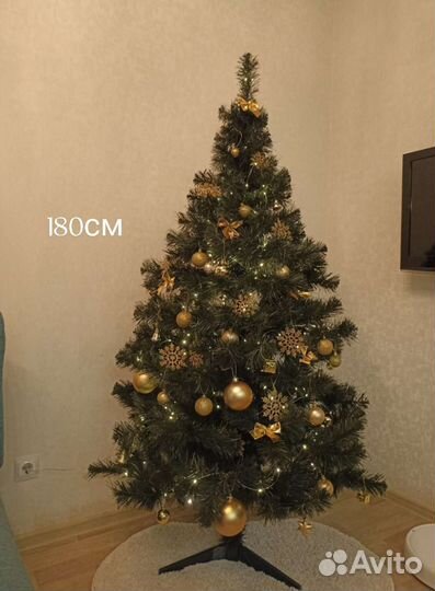 Елка искусственная заснеженная