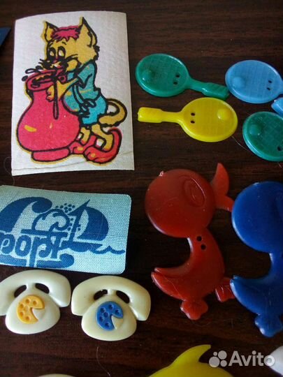 Детские пуговицы и аппликации