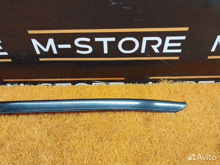 Молдинг лобового стекла левый Bmw X6 E71 N55B30A