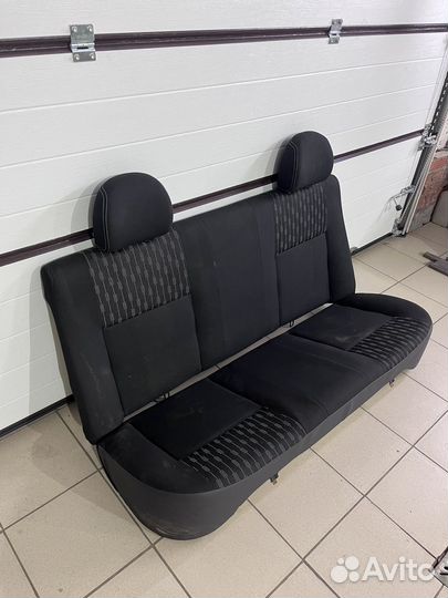 Задний диван на renault logan 1
