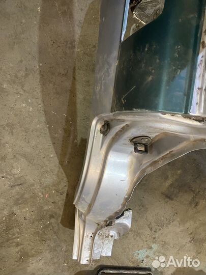 Крыло заднее Mitsubishi Pajero IO/Pinin