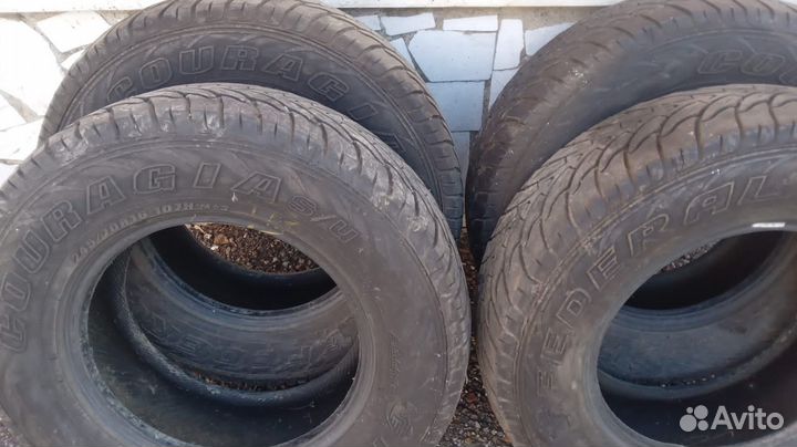 Courier Snow Fox 245/70 R16