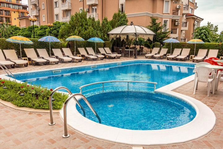 Продаю действующую гостиницу у моря. 960 м²